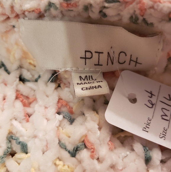 Pinch crochet oversized sweater brand new - Picture 4 of 6